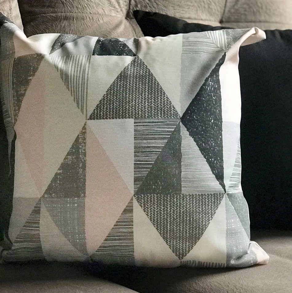 capa-de-almofada-bege-mosaico-10 capa-de-almofada-bege-mosaico